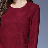 D31 - Elegant Burgundy Dress